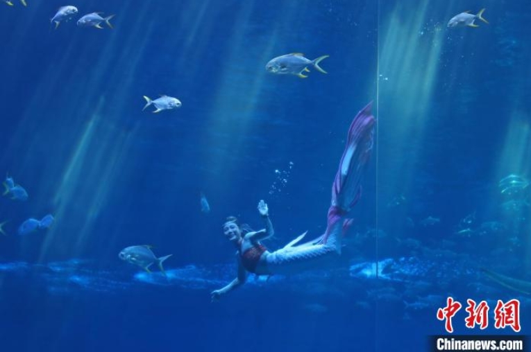 2022年中國マーメイドスイムコンテストが開催　江西省南昌