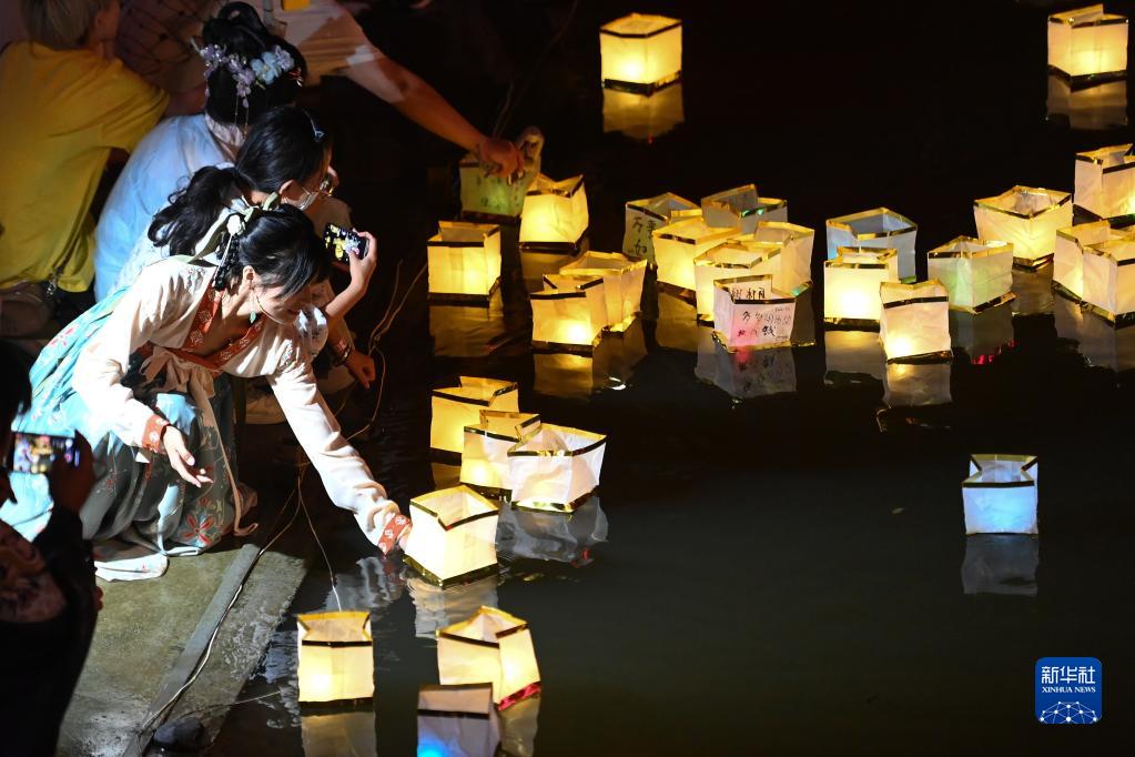 古代の魅力あふれる秋のテーマイベント　浙江省杭州