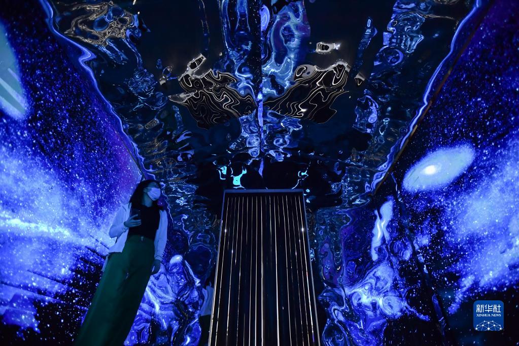 劉慈欣SFコミック展で「宇宙の神秘を探る」　湖南省長沙市