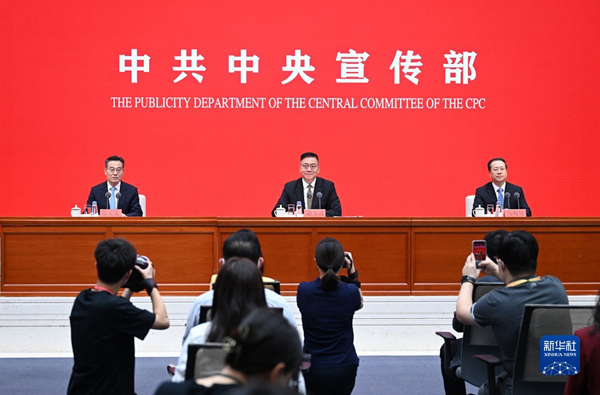 【中國のこの10年】首脳外交が舵取りをし、友好関係を拡大