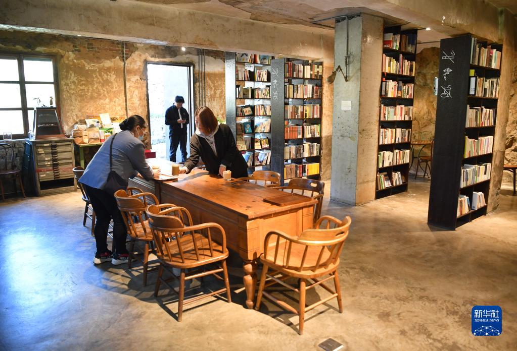 秦嶺の緑を守り、彩り豊かな田園地帯を建設(shè)　陝西省寧陝