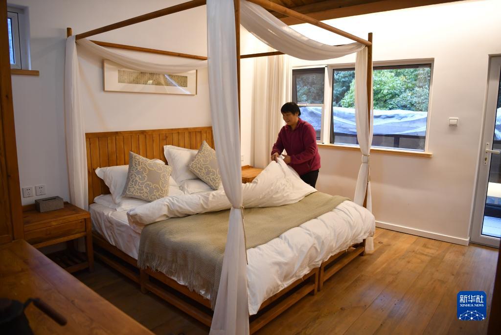 秦嶺の緑を守り、彩り豊かな田園地帯を建設(shè)　陝西省寧陝