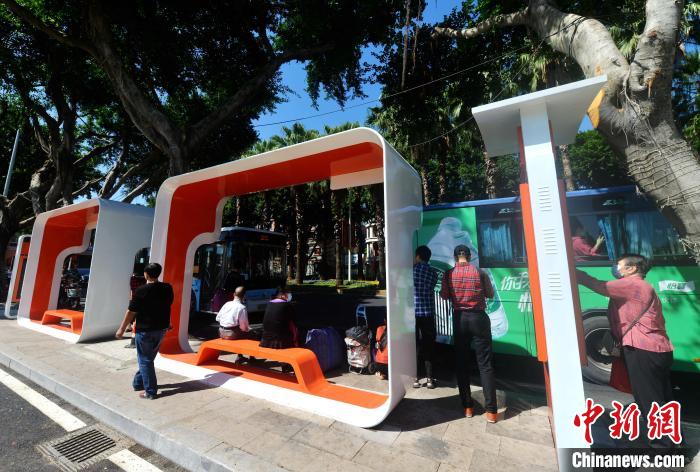 オシャレ度高めなバス?，Fる　福建省福州