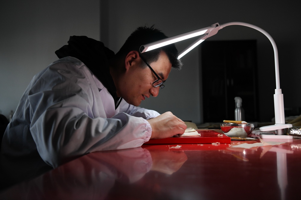 中醫(yī)學の古書を保護し、文化の燈を継承　安徽省