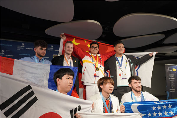 技能五輪國(guó)際大會(huì)で中國(guó)が金13銀2銅3のメダル獲得