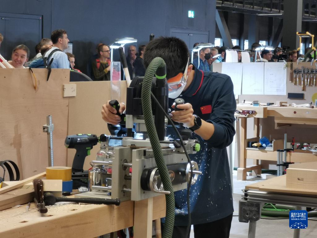 技能五輪國際大會(huì)で中國が金13銀2銅3のメダル獲得