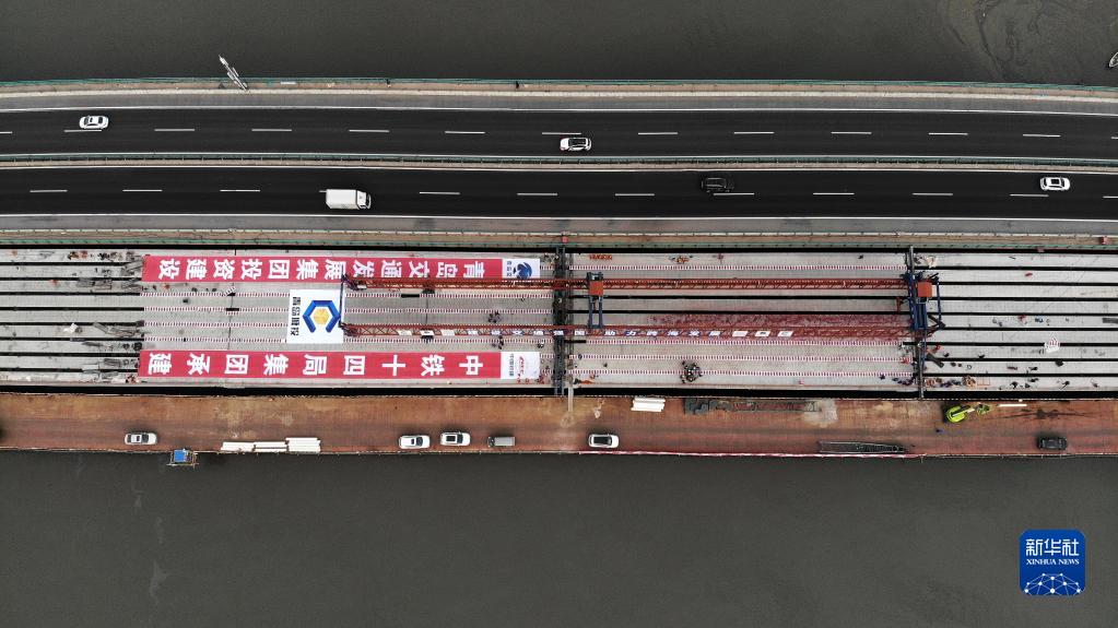 青蘭高速道路に海峽橫斷レーン8車線が新たに追加　山東省青島