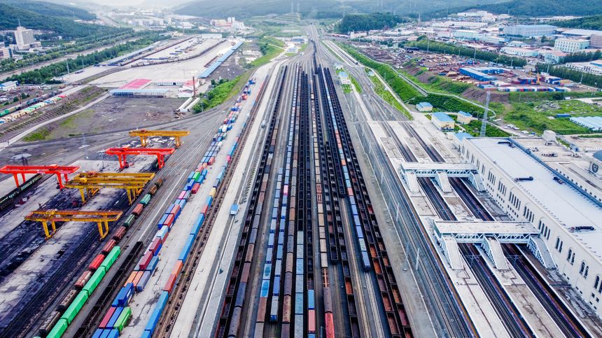 中歐班列の質(zhì)の高い運(yùn)行に貢獻(xiàn)する綏芬河鉄道口岸　黒竜江省