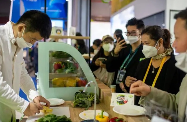 「舌の上の輸入博」を味わい盡くす　第5回輸入博