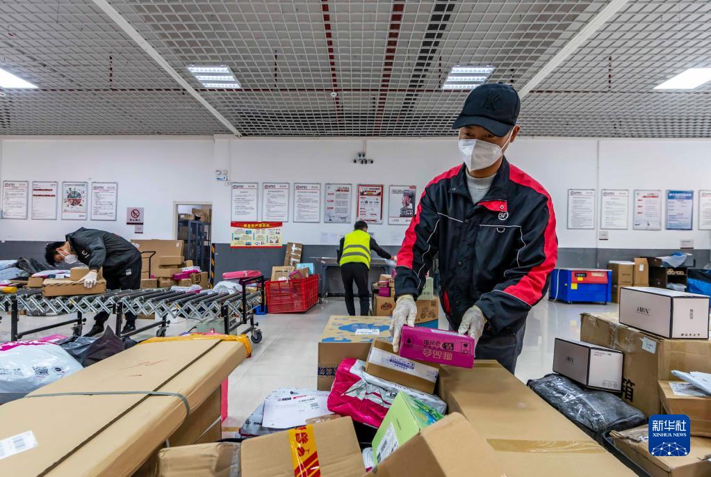 「ダブル11」後にピークを迎えた宅配業(yè)