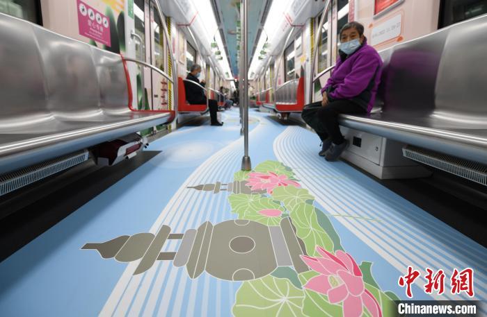 アニフェス開催控え、地下鉄に特別車両が登場！ 杭州