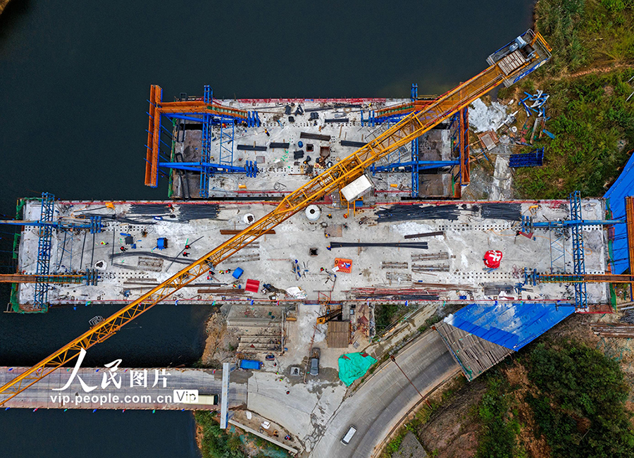建設(shè)工事が順調(diào)に進(jìn)む融従高速道路第一期プロジェクト　広西融水
