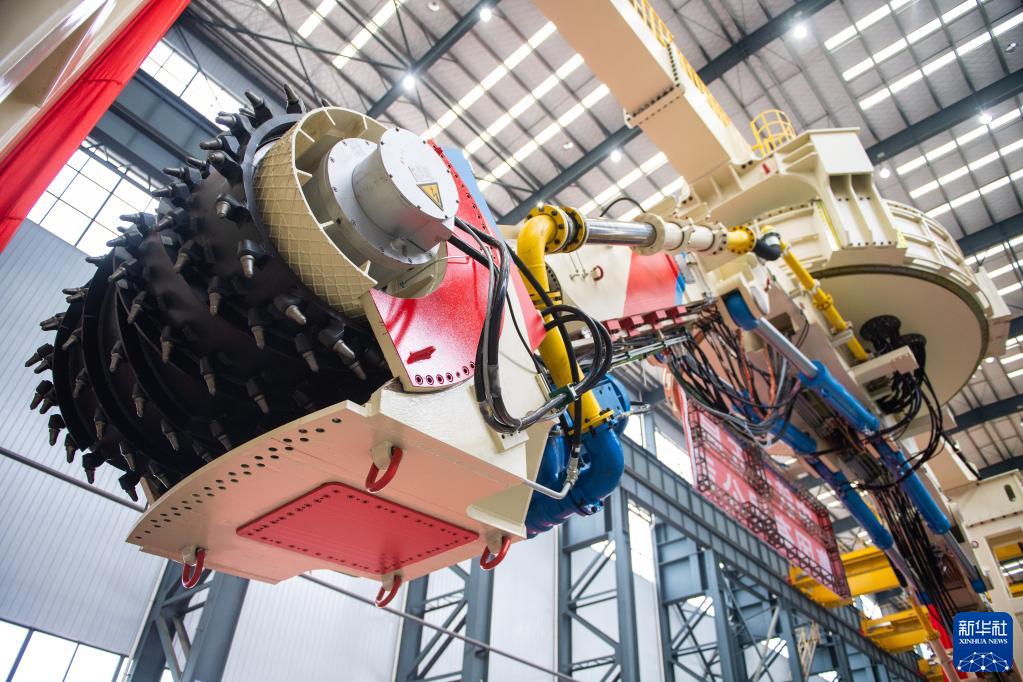 超大型直徑立坑掘進(jìn)機(jī)「夢(mèng)想號(hào)」、湖南省長(zhǎng)沙市でラインオフ