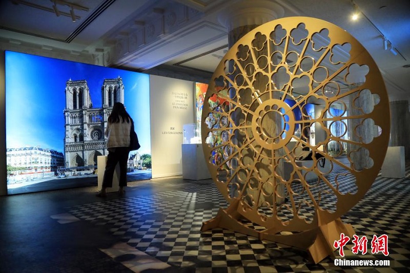 世界初のノートルダム沒入體験展が上海で開幕