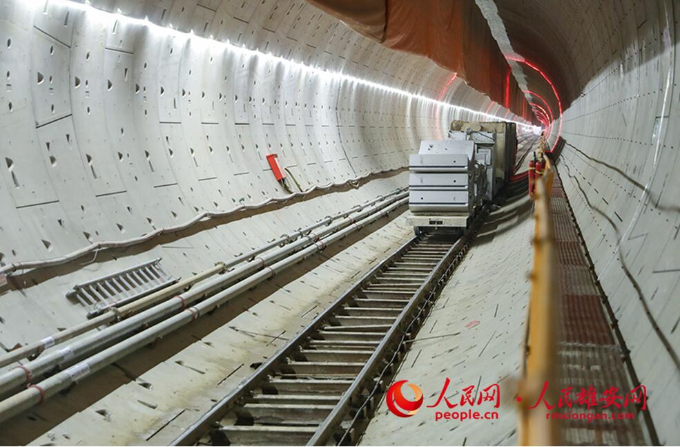 雄安新區(qū)と北京大興國際空港結(jié)ぶ高速鉄道の建設(shè)現(xiàn)場を訪ねて