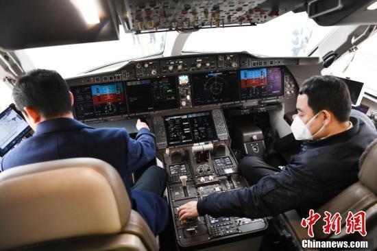 中國の國産大型旅客機(jī)「C919」が成都天府國際空港に到著