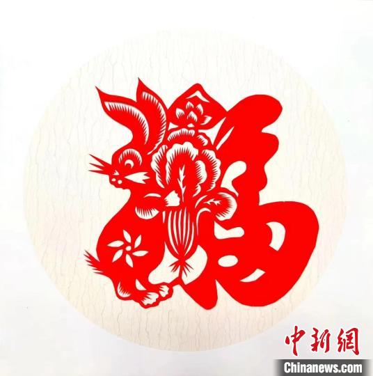 伝統(tǒng)工蕓アーティストたちの手による「吉祥兎」作品　陝西省西安