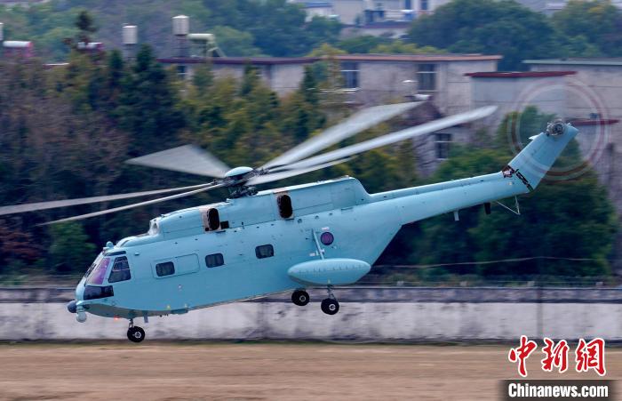 複數(shù)回?複數(shù)型のヘリコプター試験飛行を?qū)g施　江西省景徳鎮(zhèn)