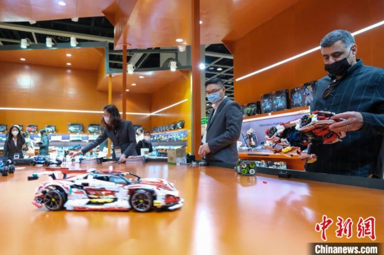 香港玩具?ゲーム見本市に中國の國産玩具がお目見え　