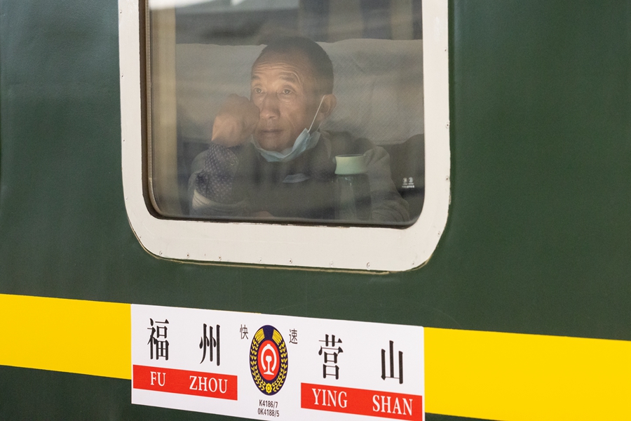 2023年春運(yùn)でとらえた道中の人々