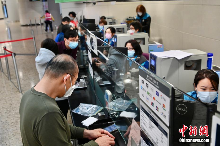 高速鉄道運行再開にむけ、西九竜駅で乗車券予約販売スタート　香港地區(qū)