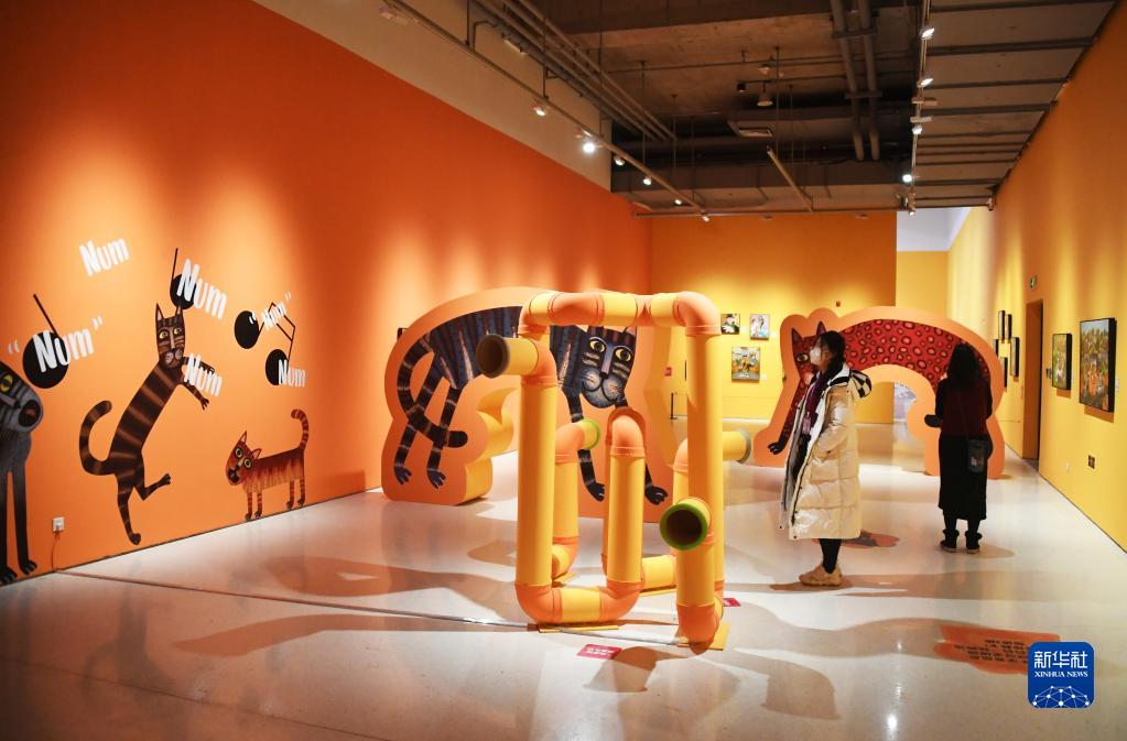 アート展「尋喵啓事」が開幕　北京