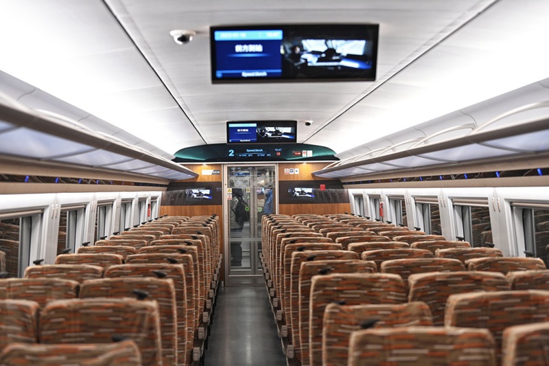 「復(fù)興號」寒冷地仕様スマート高速列車、初めて中國最北端の寒冷地を走行