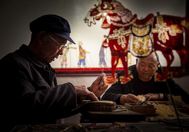 光と影で表現(xiàn)する河湟影絵　青海省