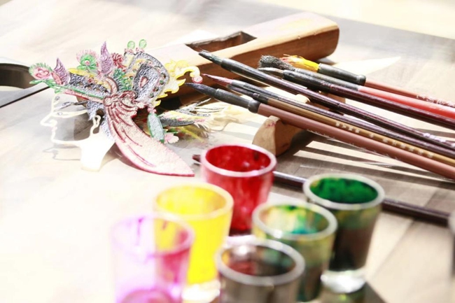 光と影で表現(xiàn)する河湟影絵　青海省