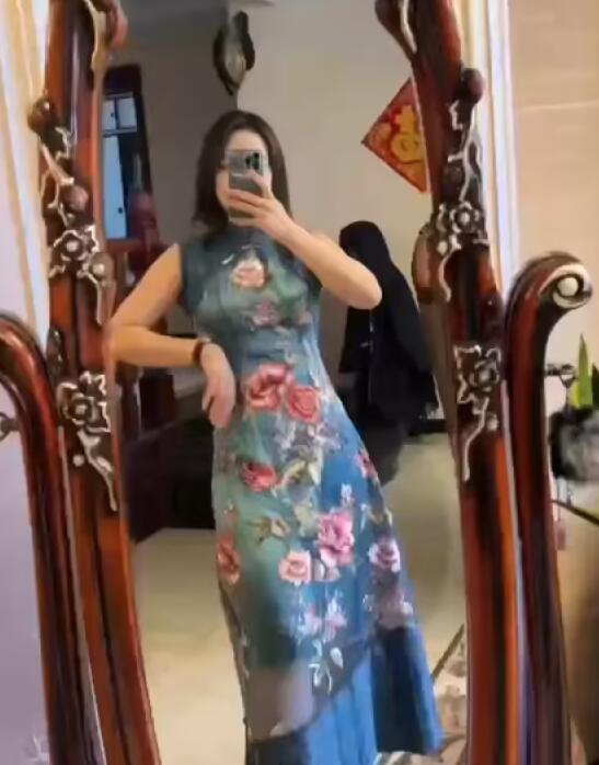 カーテン生地使い足踏みミシンで母が娘に縫ったのは？　吉林省