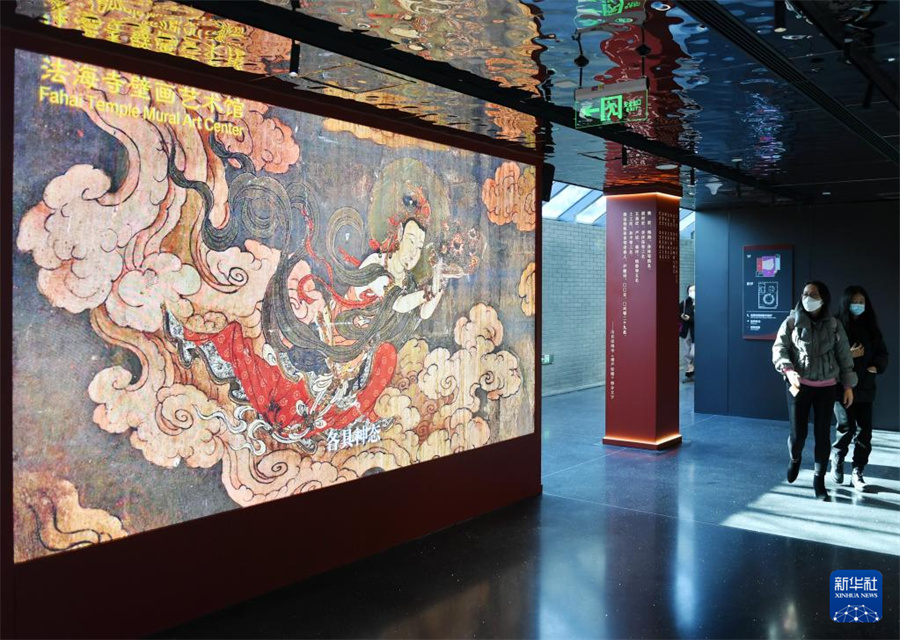 600年前の壁畫の世界がデジタルで鮮やかに　北京法海寺壁畫