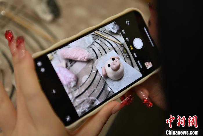 元宵節(jié)控え「カワイイ系湯圓」を作る！　吉林省長春