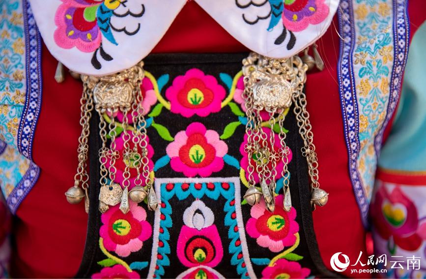 1本の針と1本の糸で紡ぐ大産業(yè)　雲(yún)南省楚雄