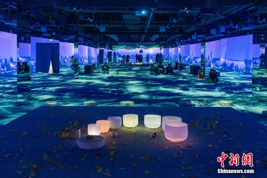 成都の地下鉄駅に國內初のデジタルアート空間　四川省