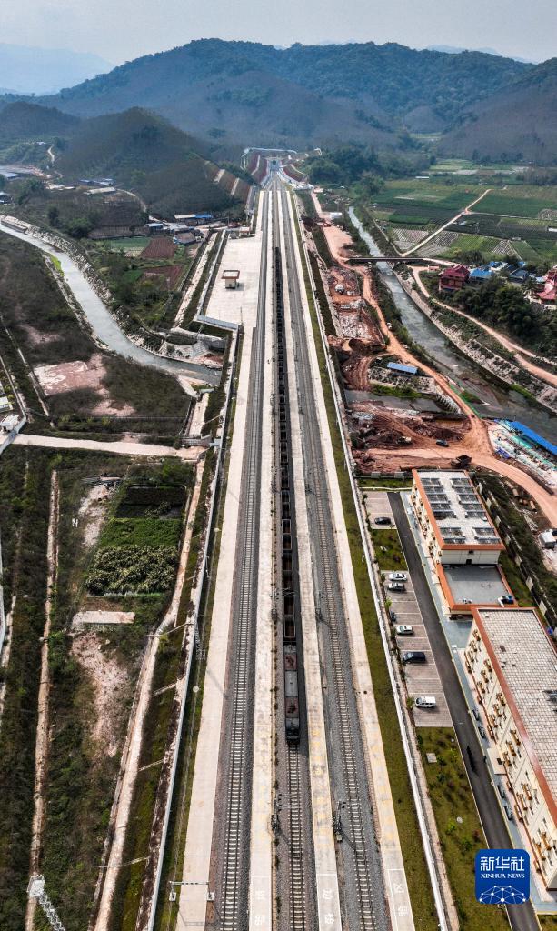 中國?ラオス鉄道のインターモーダル輸送貨物量が大幅に増加