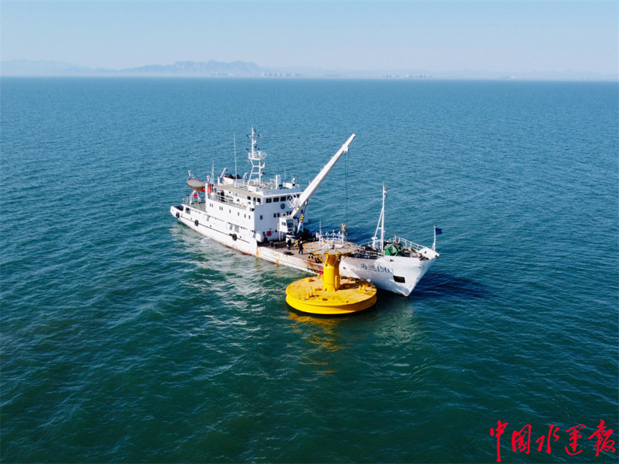 大型海上測風裝置が設置　洋上風力発電プロジェクトの建設を後押し