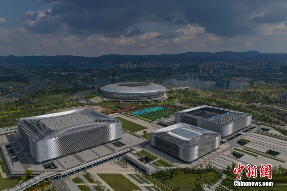 上空から撮影した成都ワールドユニバーシティゲームズのメイン會場（ドローンによる撮影?張浪）。