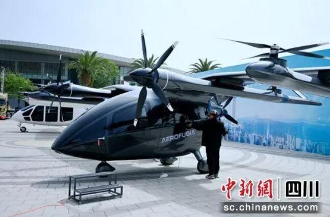 「空飛ぶ車」が成都に登場　2030年までに空飛ぶタクシーも実現(xiàn)？