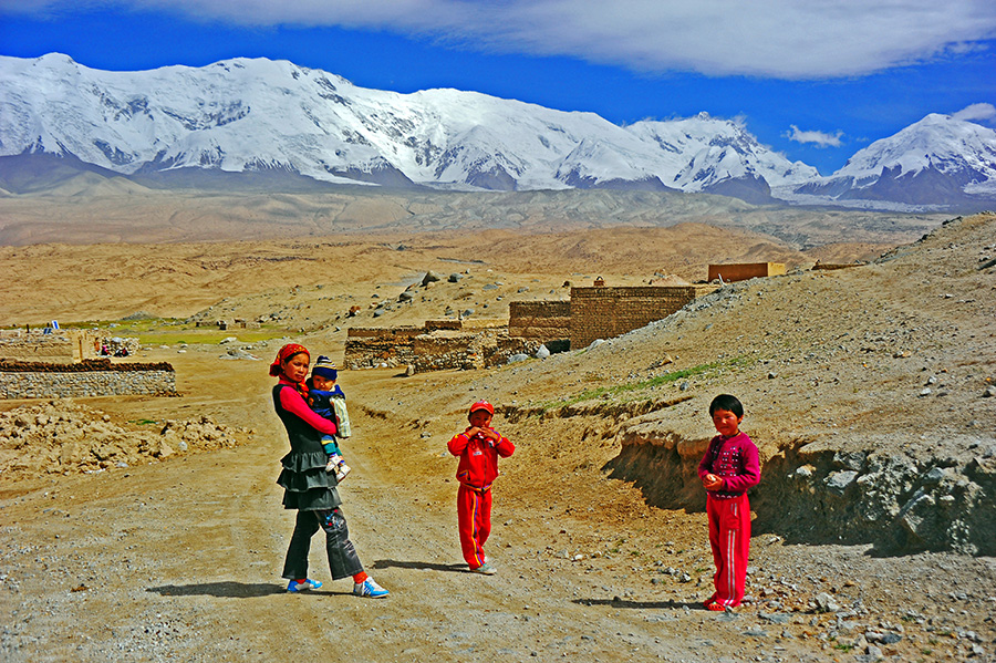 カラクリ湖付近に住む人たち