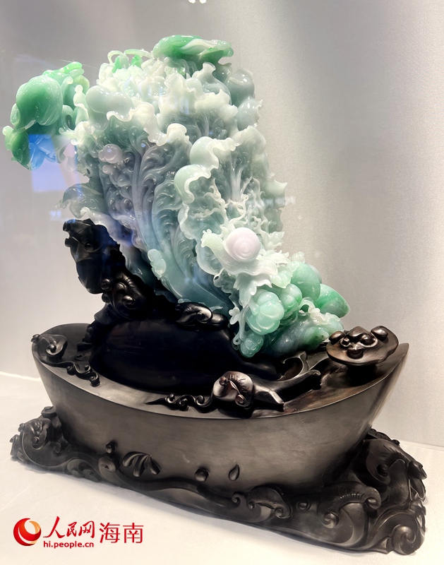 消博會に輝き添える豪華なジュエリーの數(shù)々　海南省