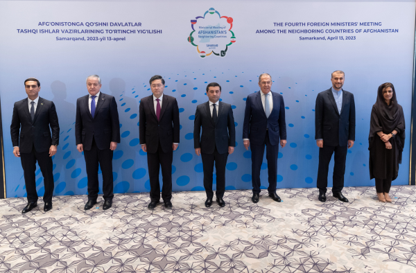 秦剛外交部長がアフガン近隣諸國外相會議で4つの主張