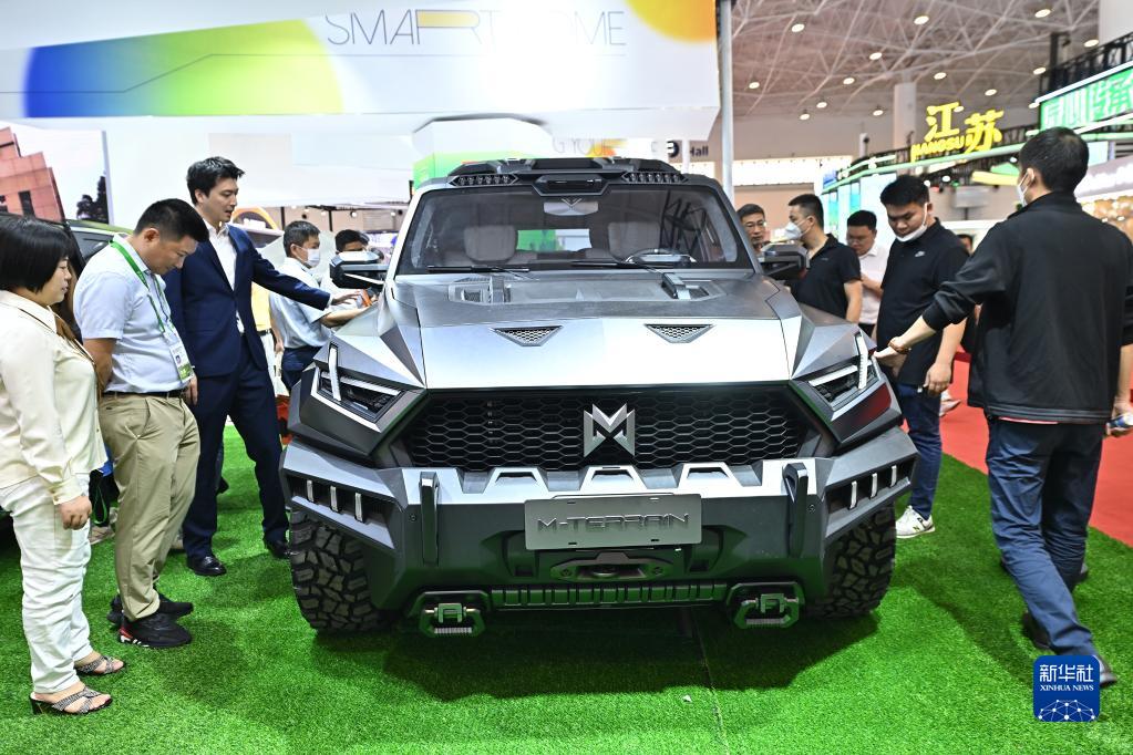 中國(guó)のテクノロジー製品が消博會(huì)にずらり