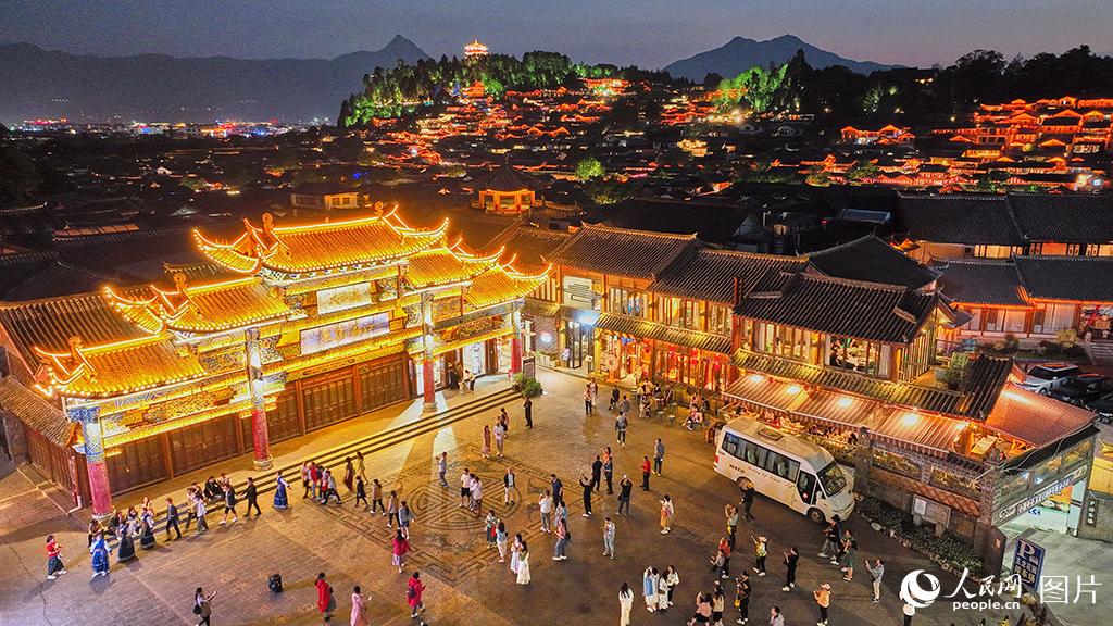 観光客で賑わう雲(yún)南省の観光スポット?麗江古城