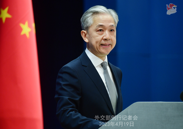 インドの人口が年內(nèi)に中國を抜くとの國連の推計(jì)に外交部がコメント