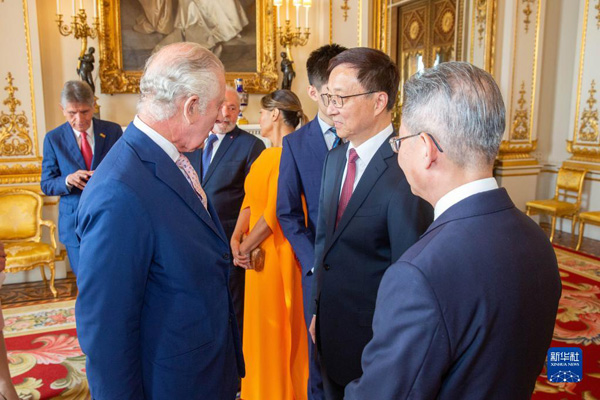 韓正國家副主席がチャールズ英國王の戴冠式に參列