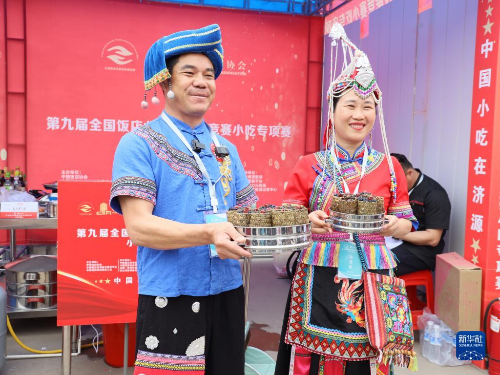 美味しさ競う「小吃コンテスト」　河南省済源