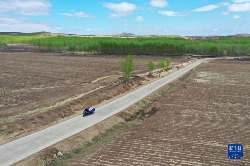 5年間で宅配物10萬個をボランティアで屆けてきた內(nèi)蒙古の男性
