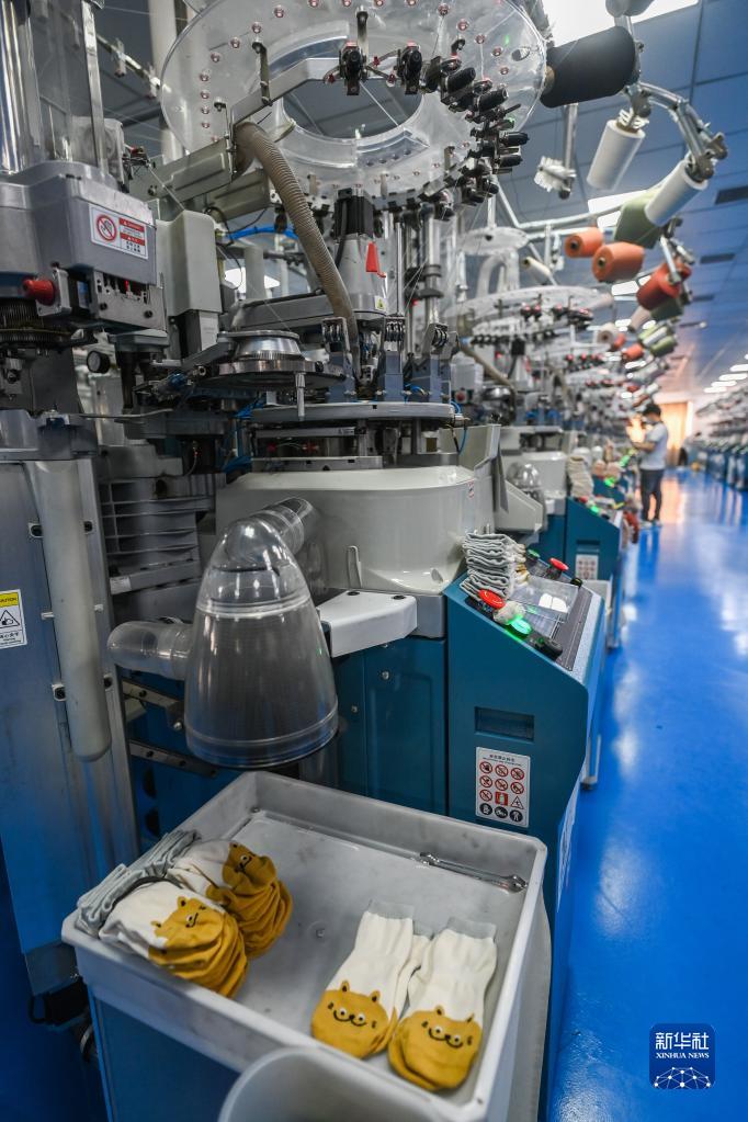 世界最大規(guī)模の靴下生産基地を訪ねて　浙江省