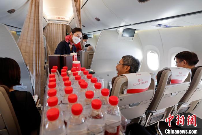 中國東方航空、國産旅客機(jī)「C919」の商用運(yùn)航開始