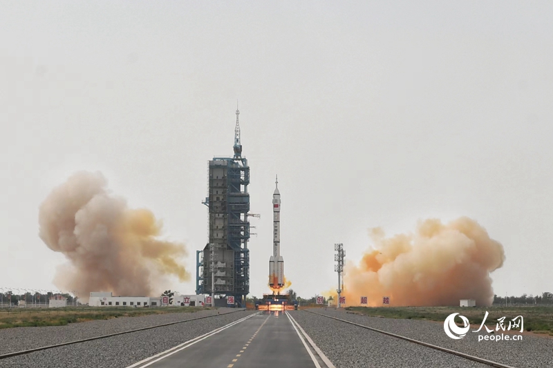 有人宇宙船「神舟16號」が打ち上げ成功、11月の帰還を予定